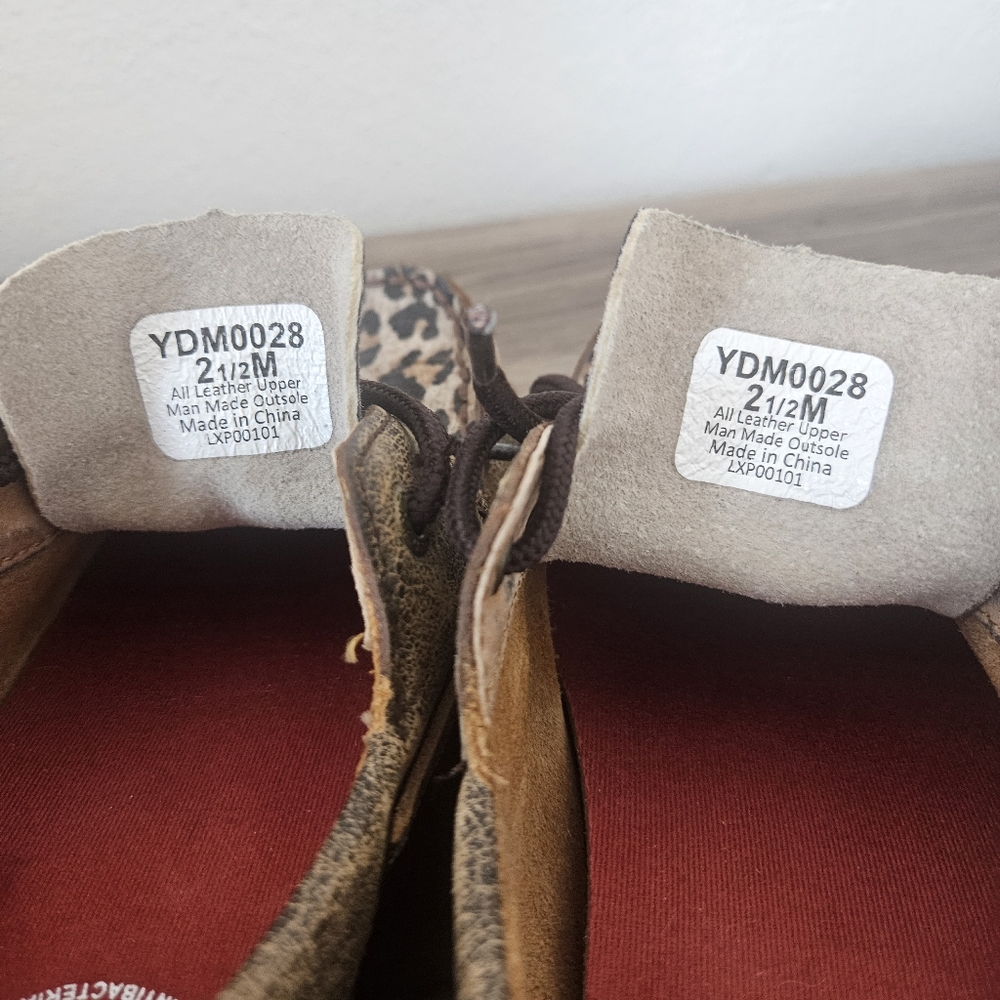 Twisted X boots Kids Leopard Print boat Driving Mocs Shoe size 2.5 - Picture 9 of 9
